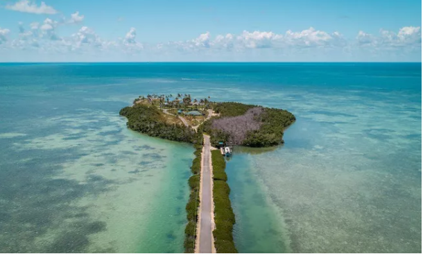 Ilha-em-Islamorada-está-disponível-por-17-milhões-Foto-Cortesia-Patti-Stanley