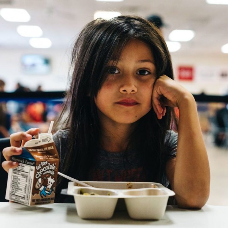 Quase 200 mil alunos da Flórida podem perder o almoço escolar gratuito