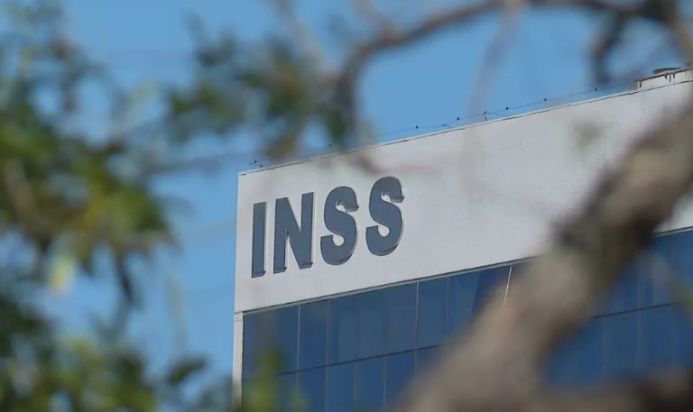 Todos os descontos indevidos do INSS serão pagos em 2025, diz governo