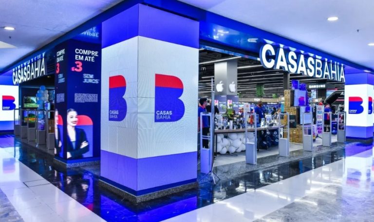 Ações das Casas Bahia desabam 33% após pedido de recuperação judicial