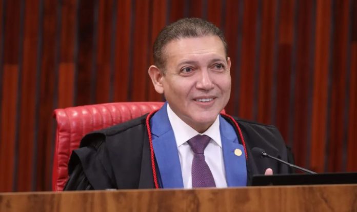 Captura de tela 2026-10-04 152731