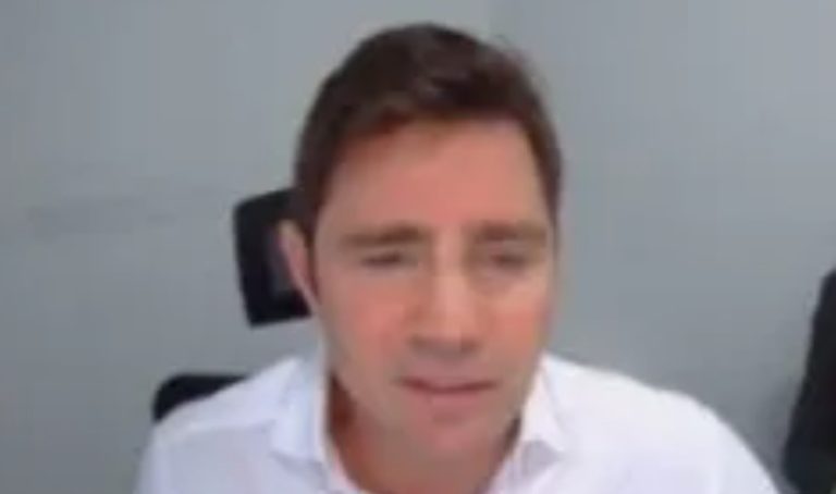 Daniel Vorcaro registra voto na Papuda, em Brasília